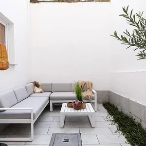 https://fabulous-duplex-apartment-in-a-recently-renovated-town-house.hotelsghent.com