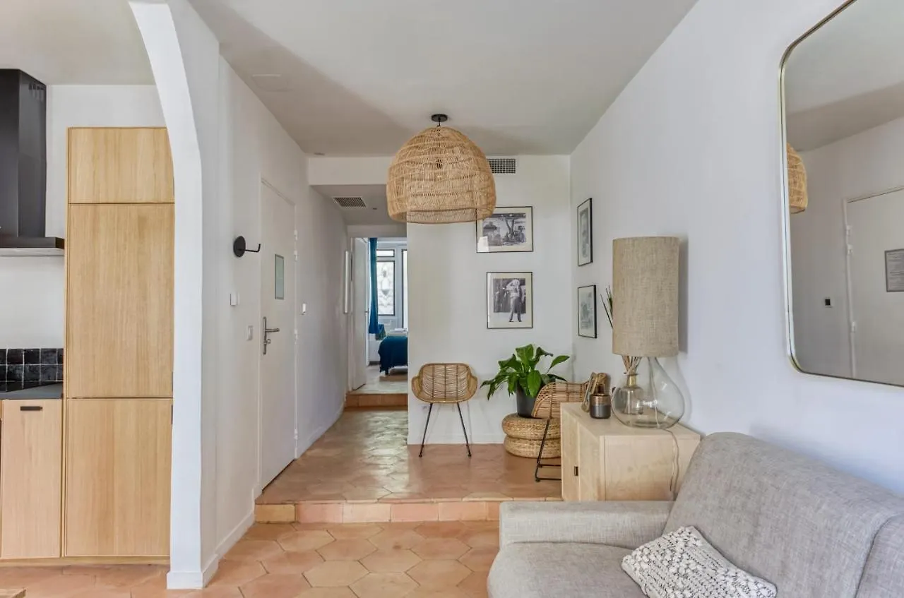 Appartement CMG Marseille - Maison Pagnol 0*,  France